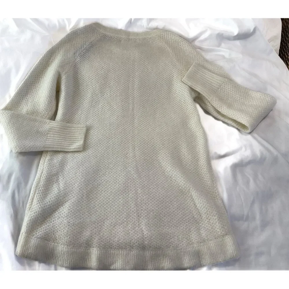 Abercrombie & Fitch Crewneck Knit Sweater | Zip Shoulder Cream NWT